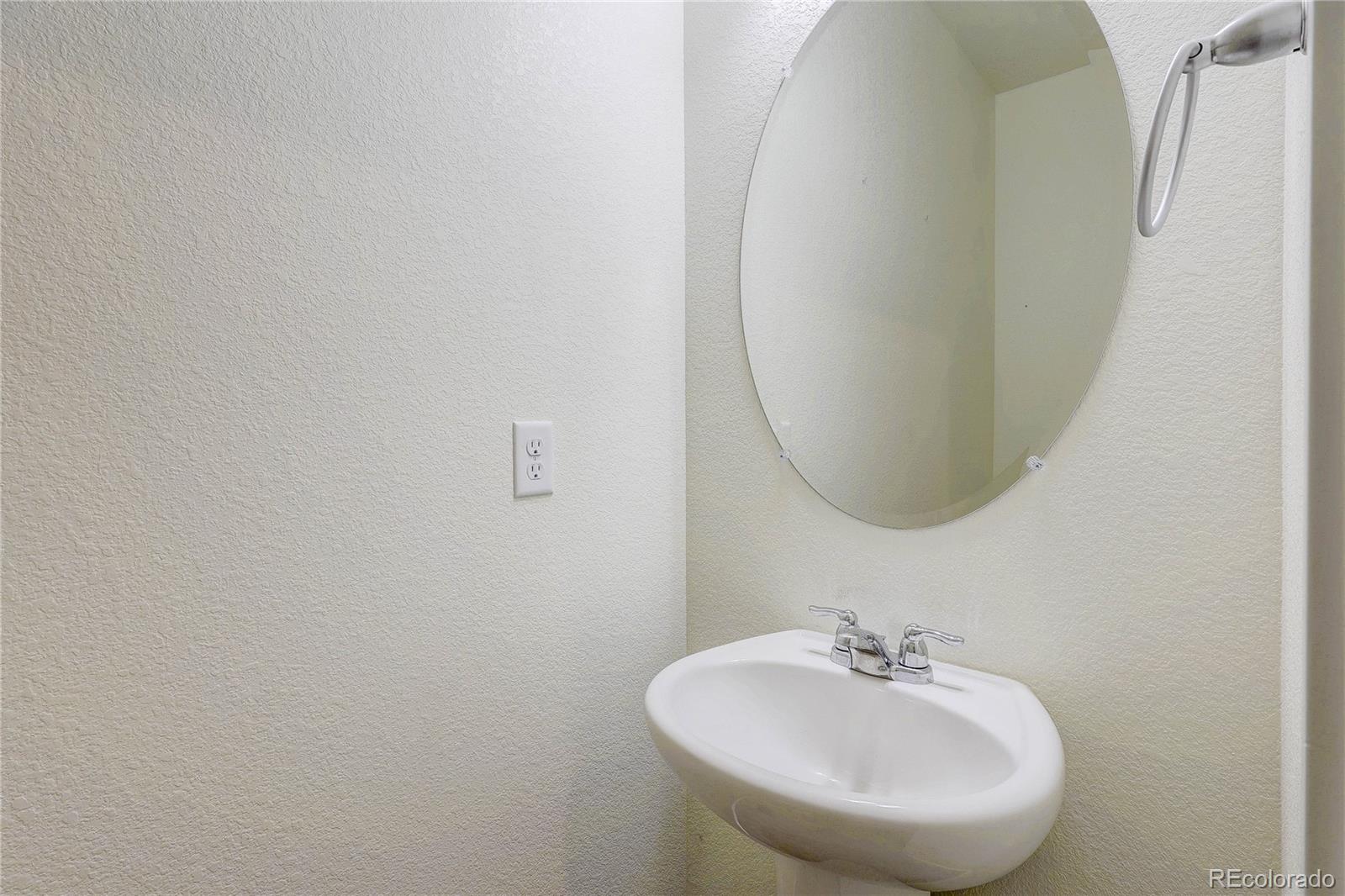 MLS Image #14 for 104  coyote street,bennett, Colorado