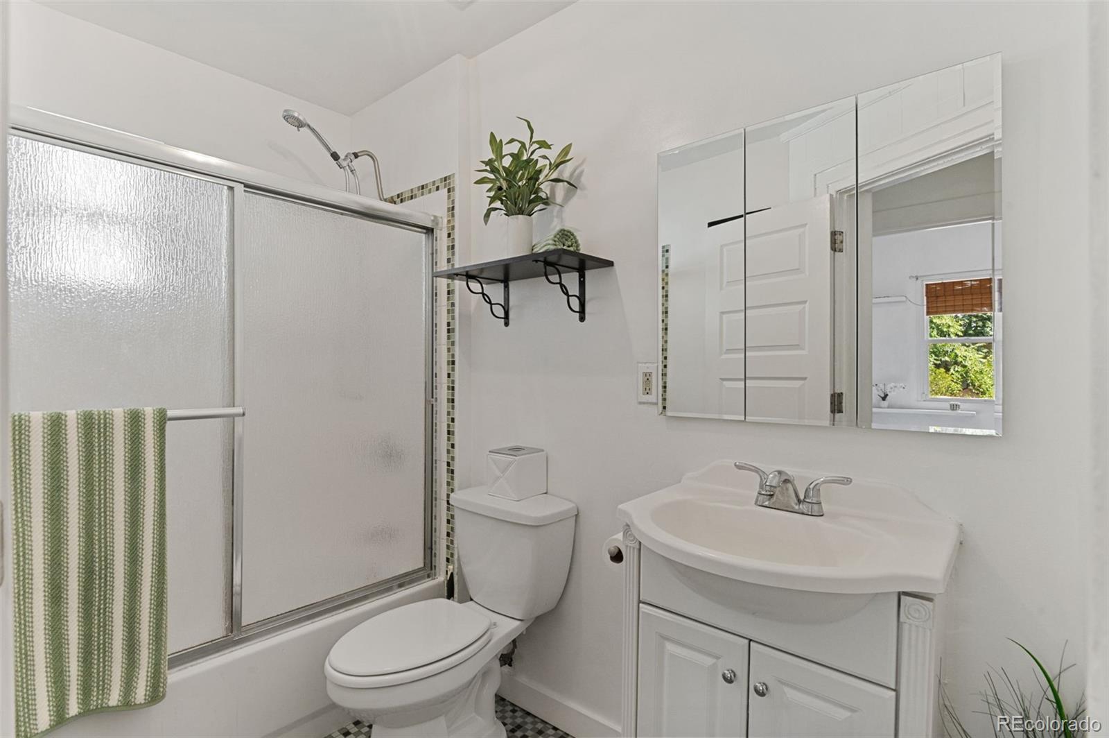 MLS Image #18 for 145 s cherokee street,denver, Colorado