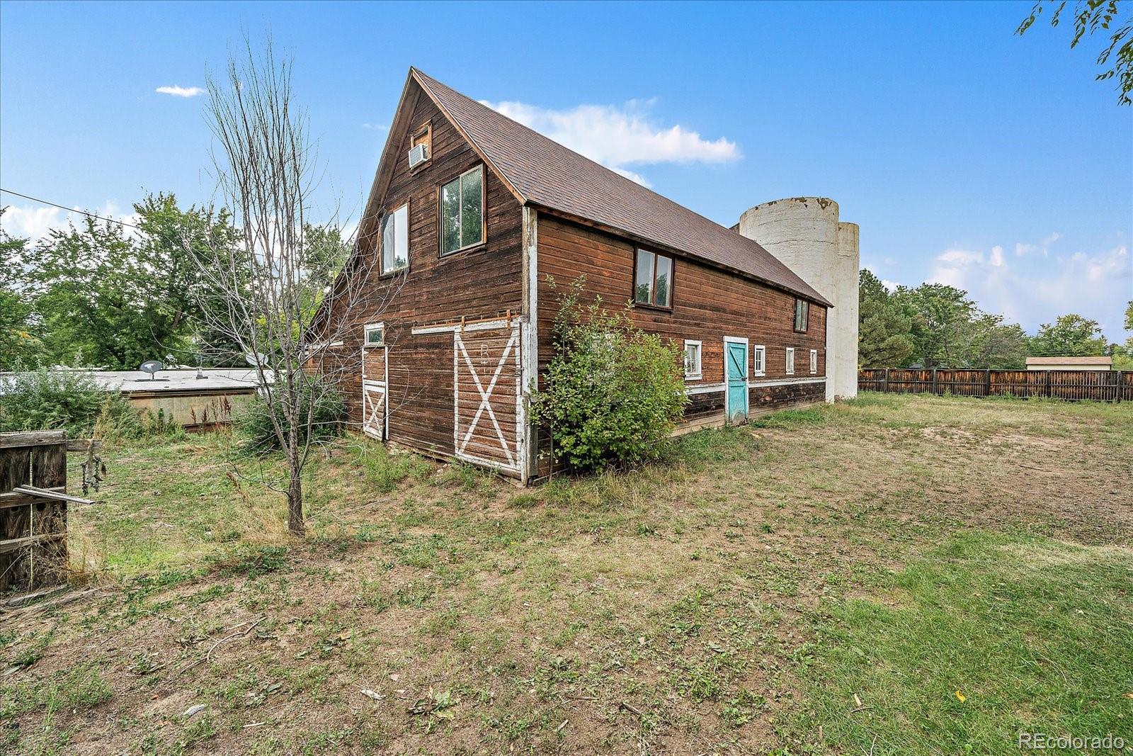 MLS Image #15 for 5939  niwot road,longmont, Colorado