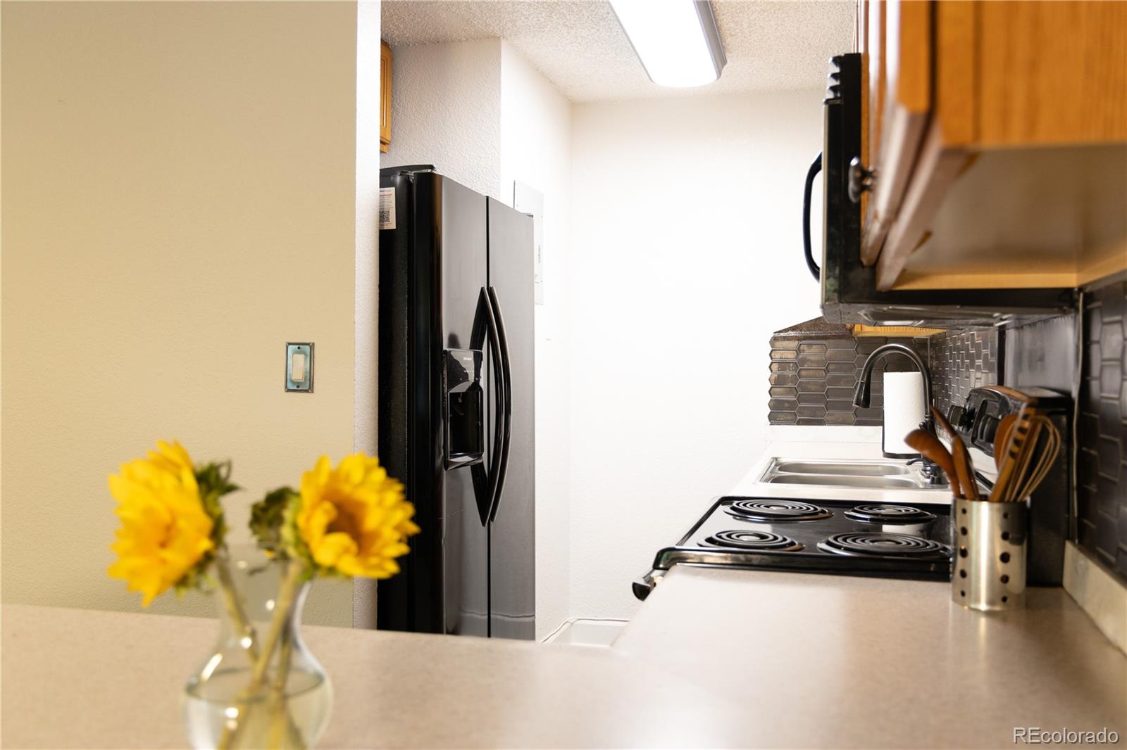 MLS Image #2 for 857 s van gordon court,lakewood, Colorado