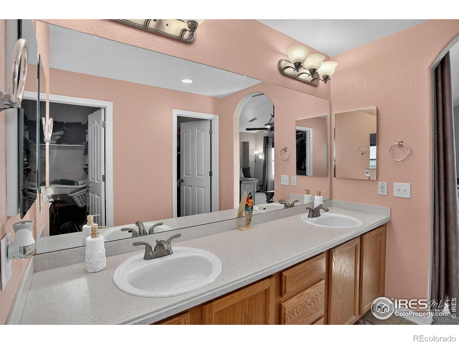 MLS Image #27 for 10609  ouray court,commerce city, Colorado