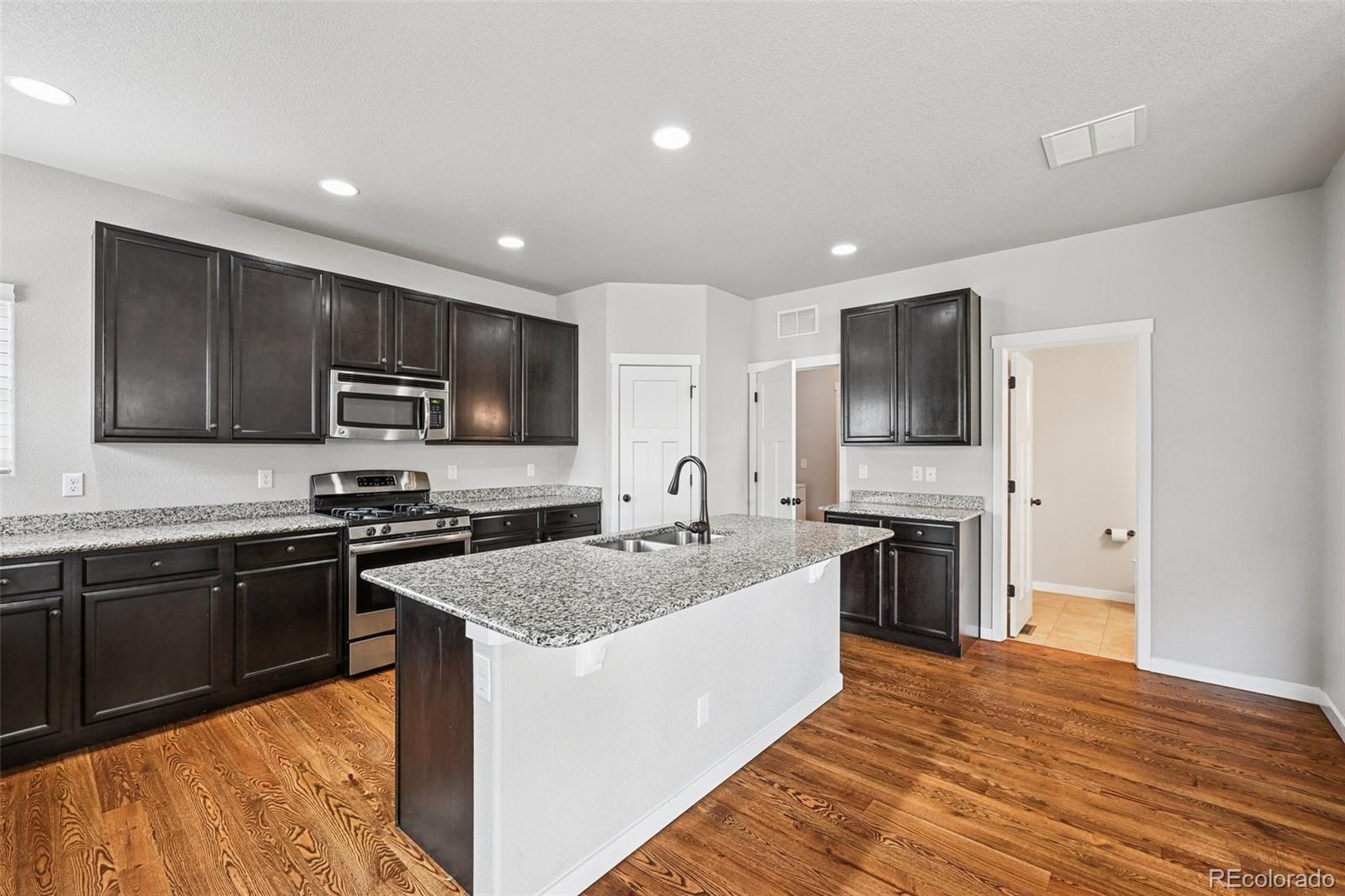 MLS Image #10 for 7504  bonterra lane,colorado springs, Colorado