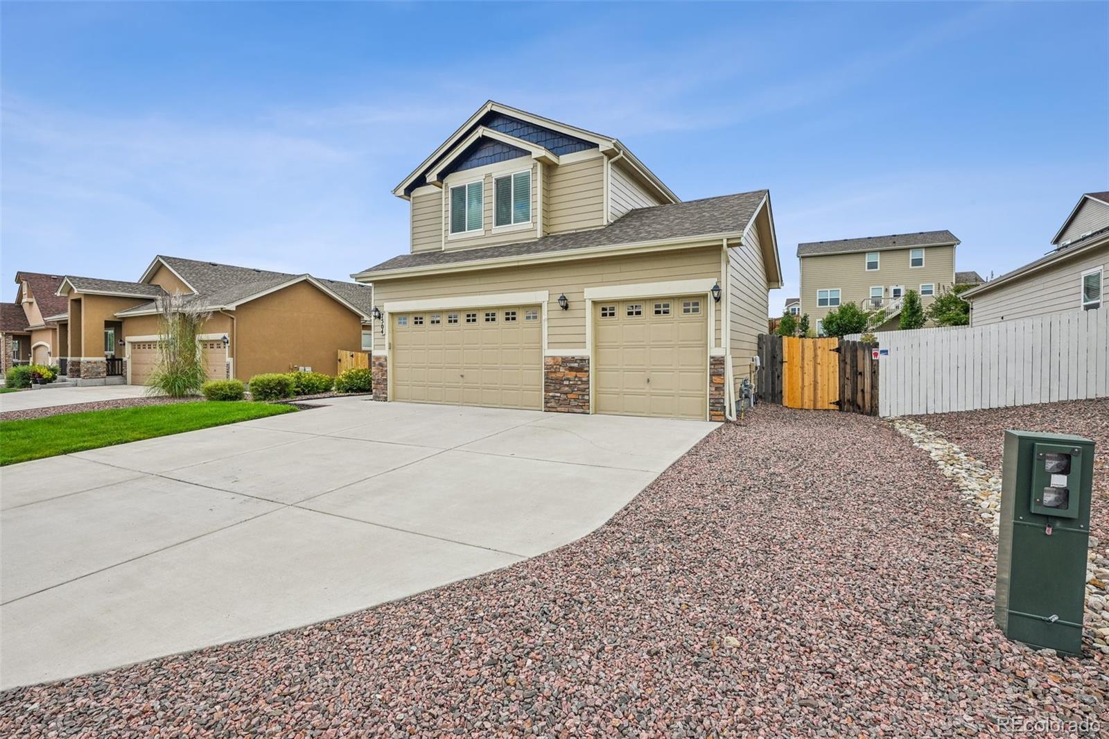 MLS Image #2 for 7504  bonterra lane,colorado springs, Colorado