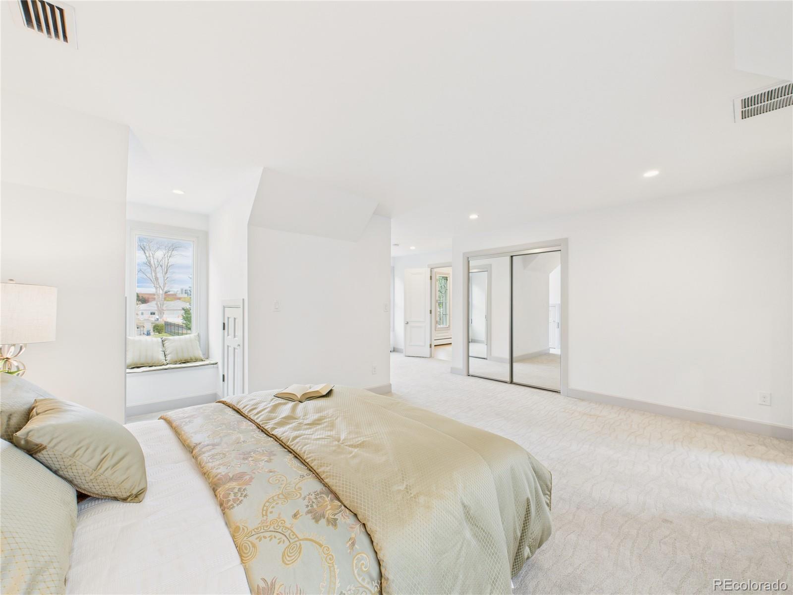MLS Image #18 for 2880 e cedar avenue,denver, Colorado