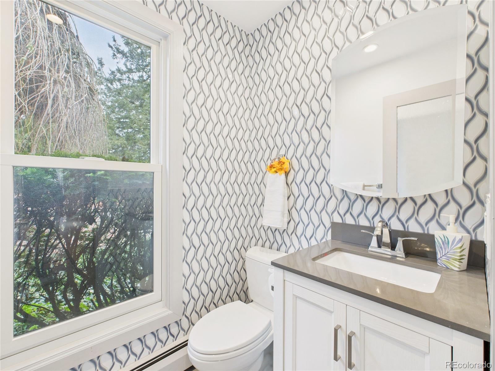 MLS Image #3 for 2880 e cedar avenue,denver, Colorado