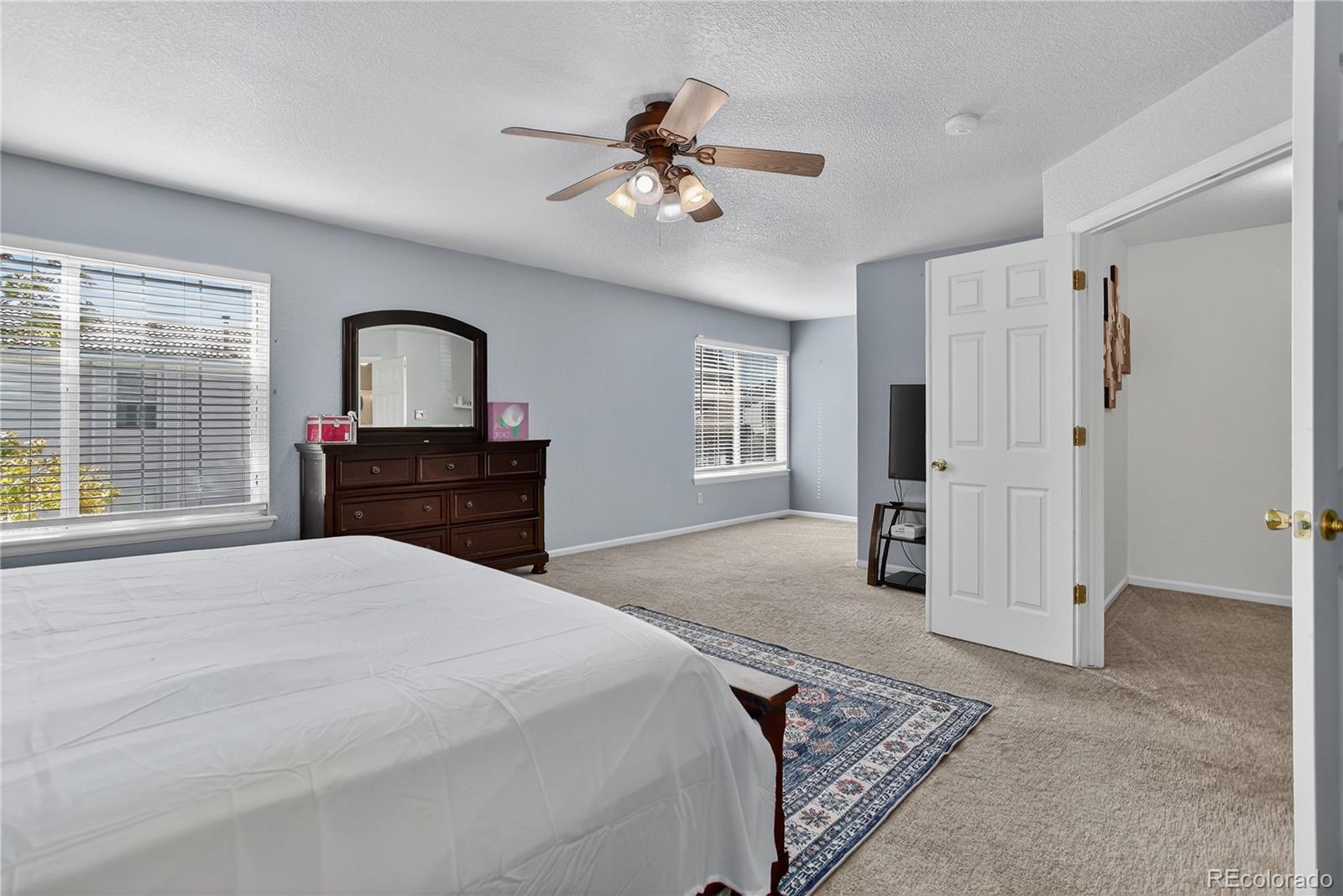 MLS Image #16 for 20000 e mitchell place,denver, Colorado
