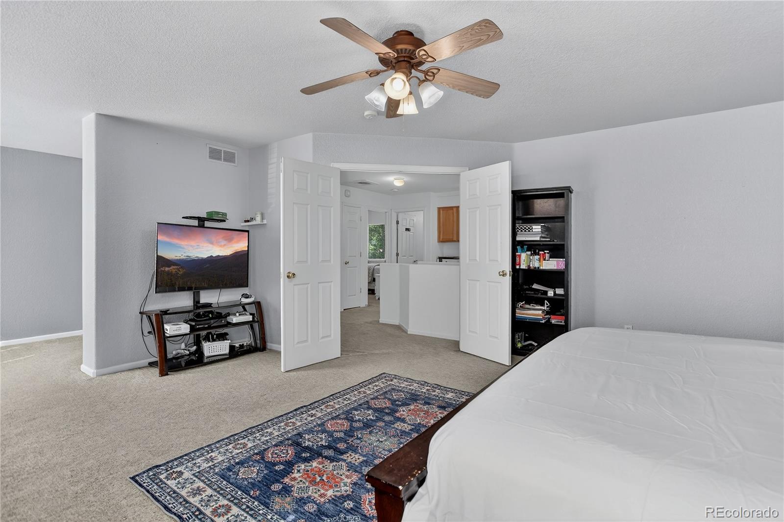 MLS Image #18 for 20000 e mitchell place,denver, Colorado