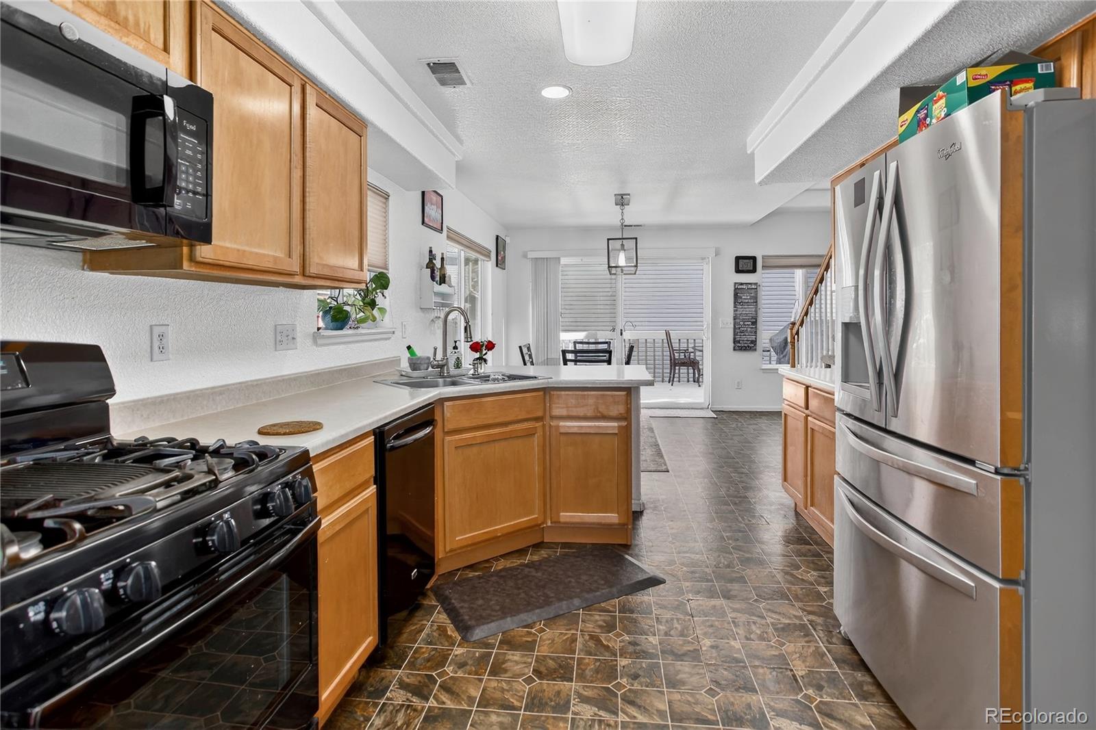 MLS Image #5 for 20000 e mitchell place,denver, Colorado