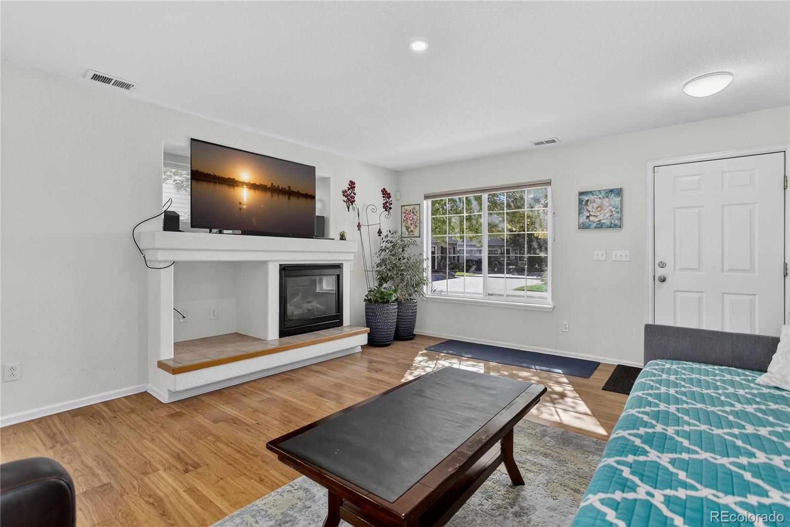 MLS Image #8 for 20000 e mitchell place,denver, Colorado