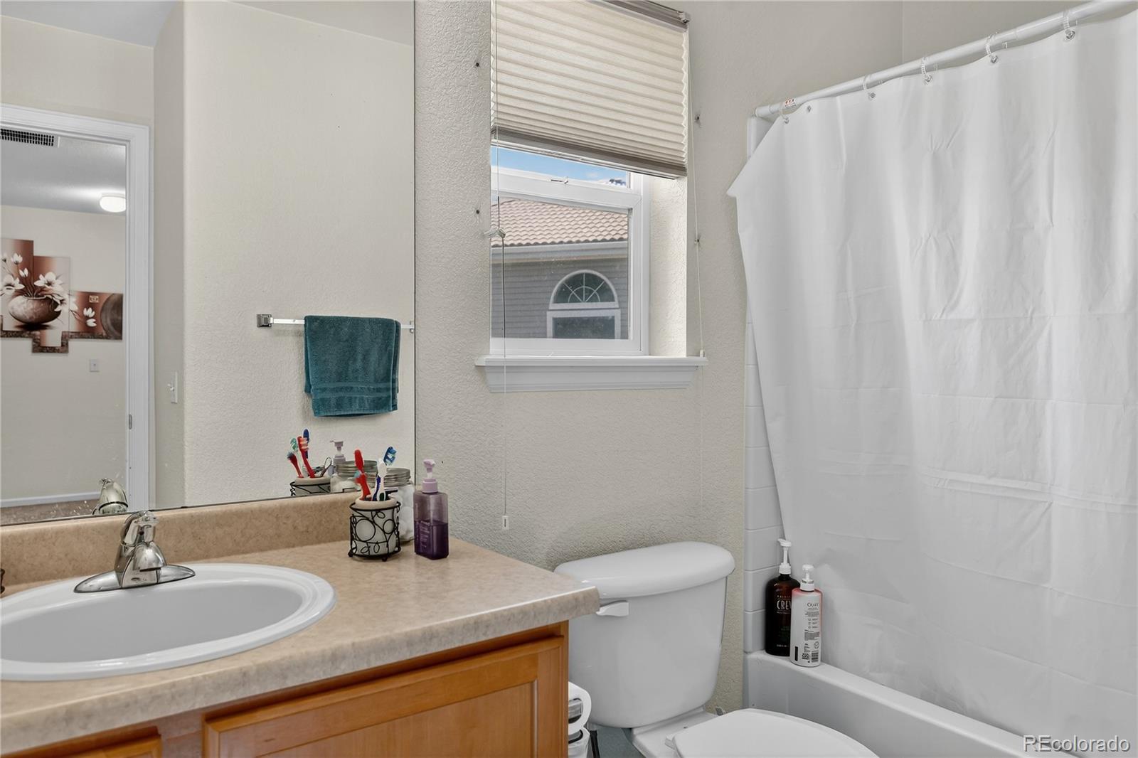 MLS Image #9 for 20000 e mitchell place,denver, Colorado