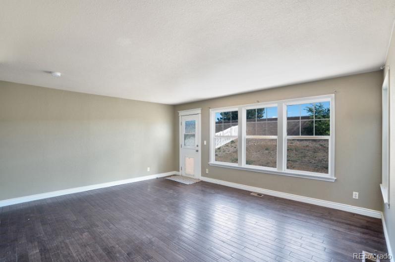 MLS Image #4 for 10712  dayton way,commerce city, Colorado