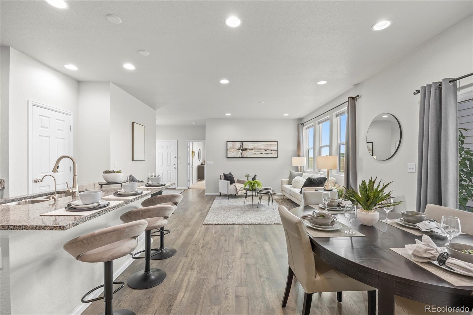MLS Image #19 for 6643 n danube way,denver, Colorado