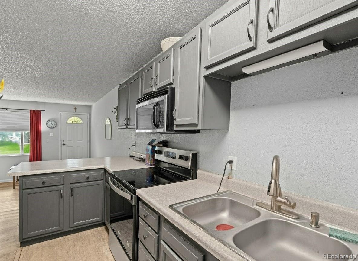 MLS Image #12 for 857 s van gordon court,lakewood, Colorado