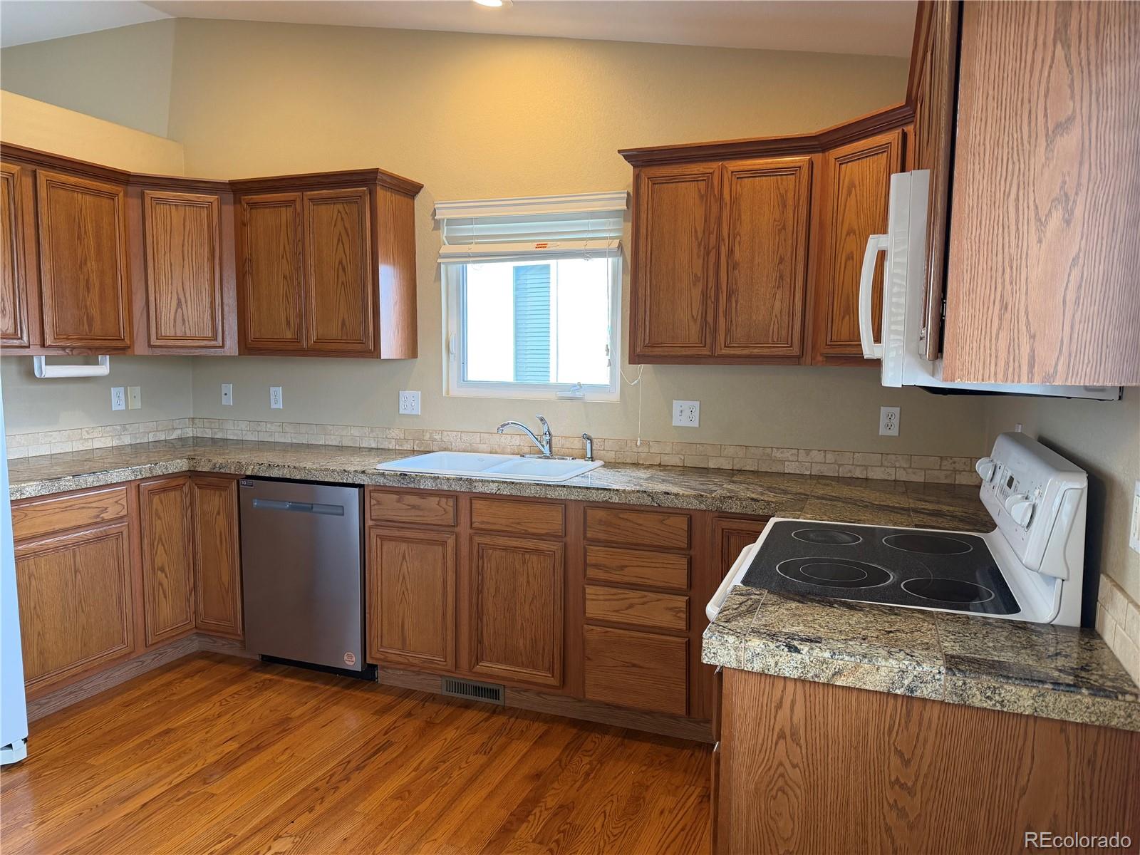 MLS Image #17 for 4811  seasons view,pueblo, Colorado