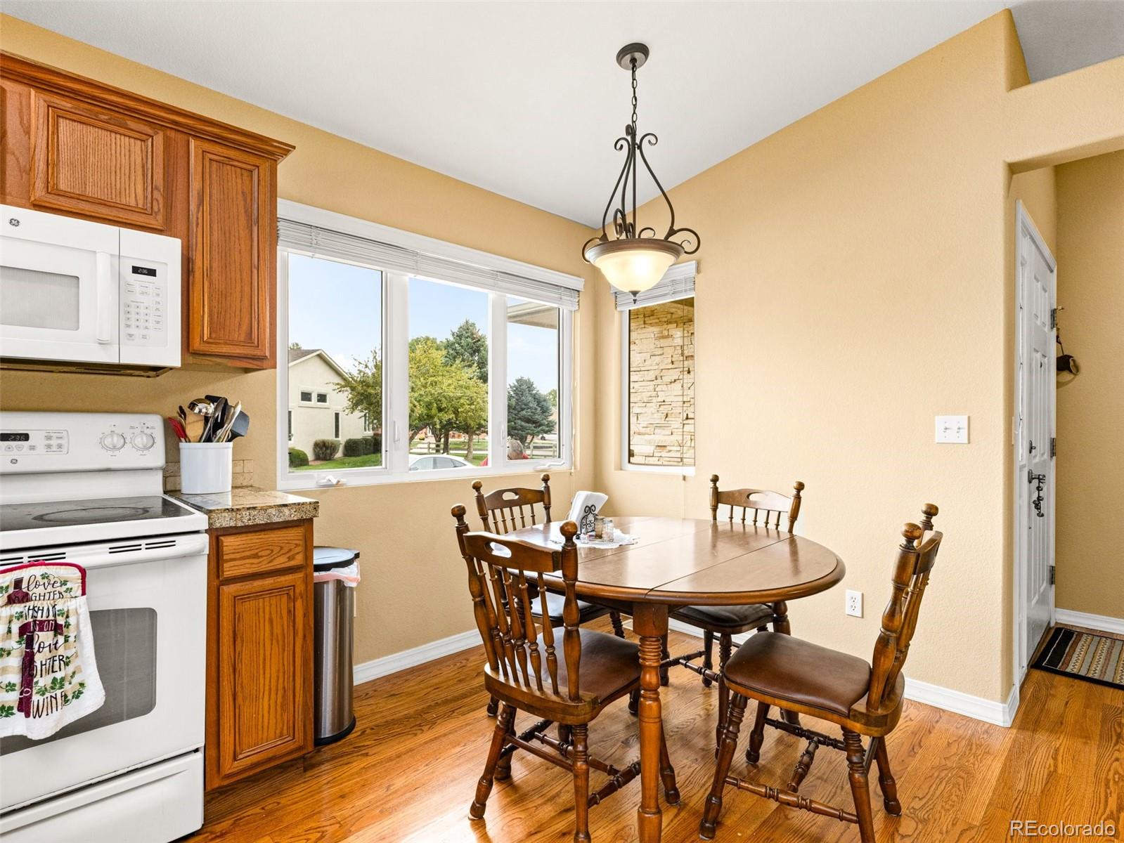 MLS Image #3 for 4811  seasons view,pueblo, Colorado