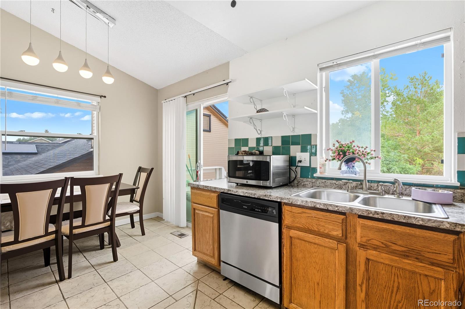 MLS Image #5 for 14509  andrews drive,denver, Colorado