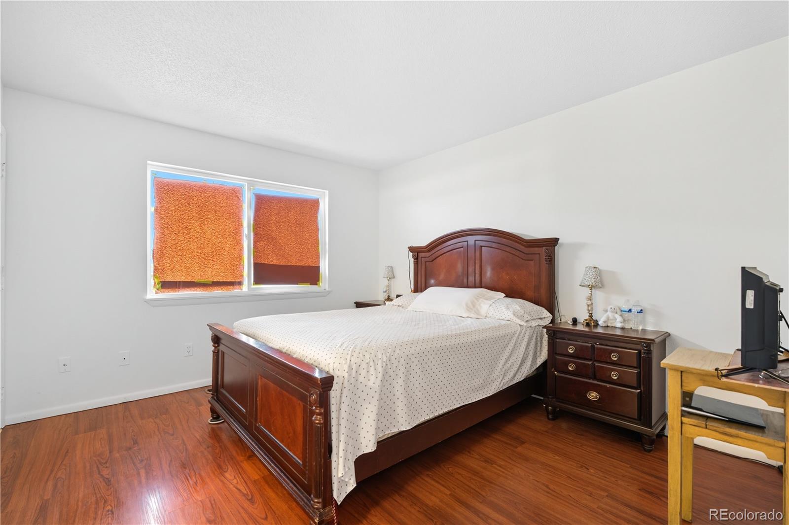 MLS Image #8 for 14509  andrews drive,denver, Colorado