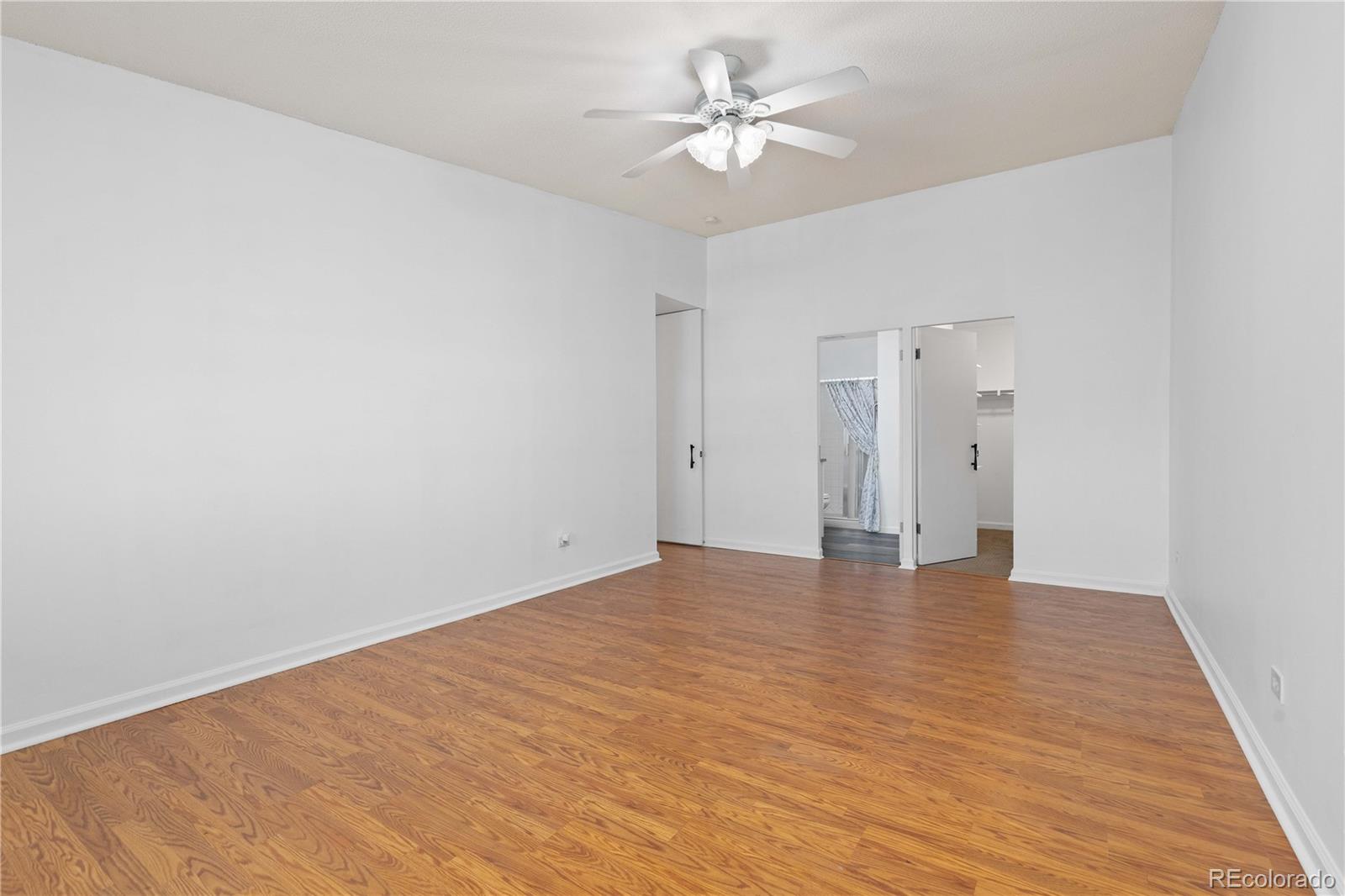 MLS Image #19 for 755 s alton way,denver, Colorado