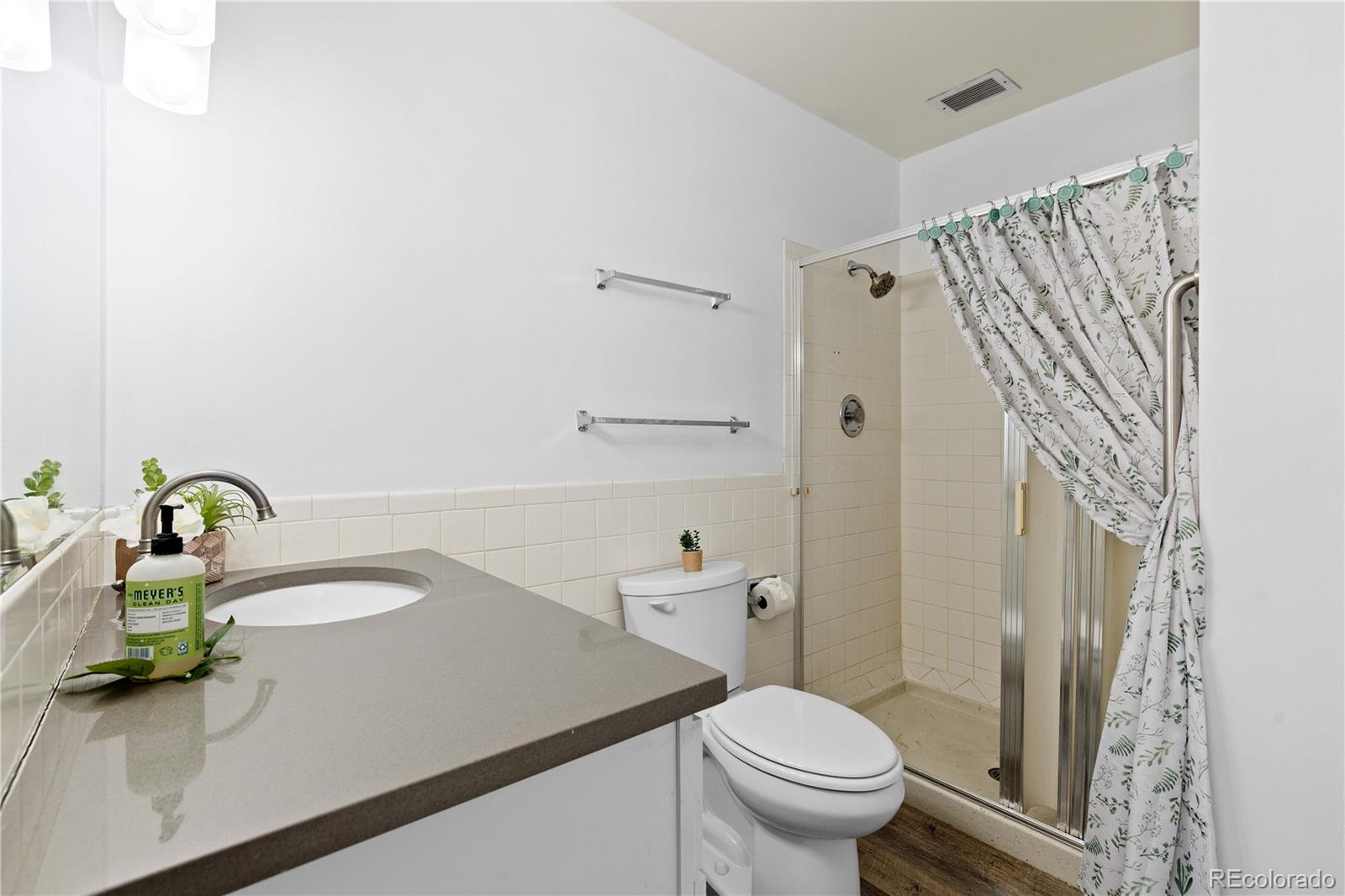 MLS Image #20 for 755 s alton way,denver, Colorado