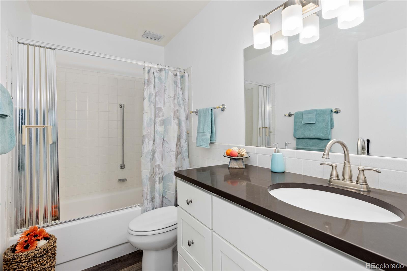 MLS Image #23 for 755 s alton way,denver, Colorado