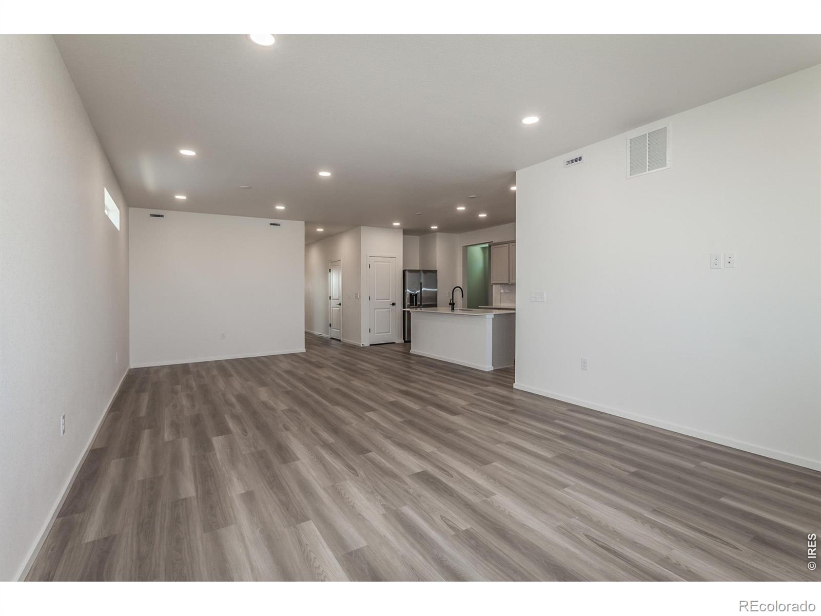 MLS Image #9 for 752  galloway drive,johnstown, Colorado