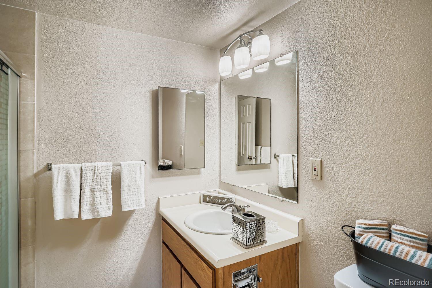 MLS Image #19 for 10650 e tennessee avenue 209,aurora, Colorado