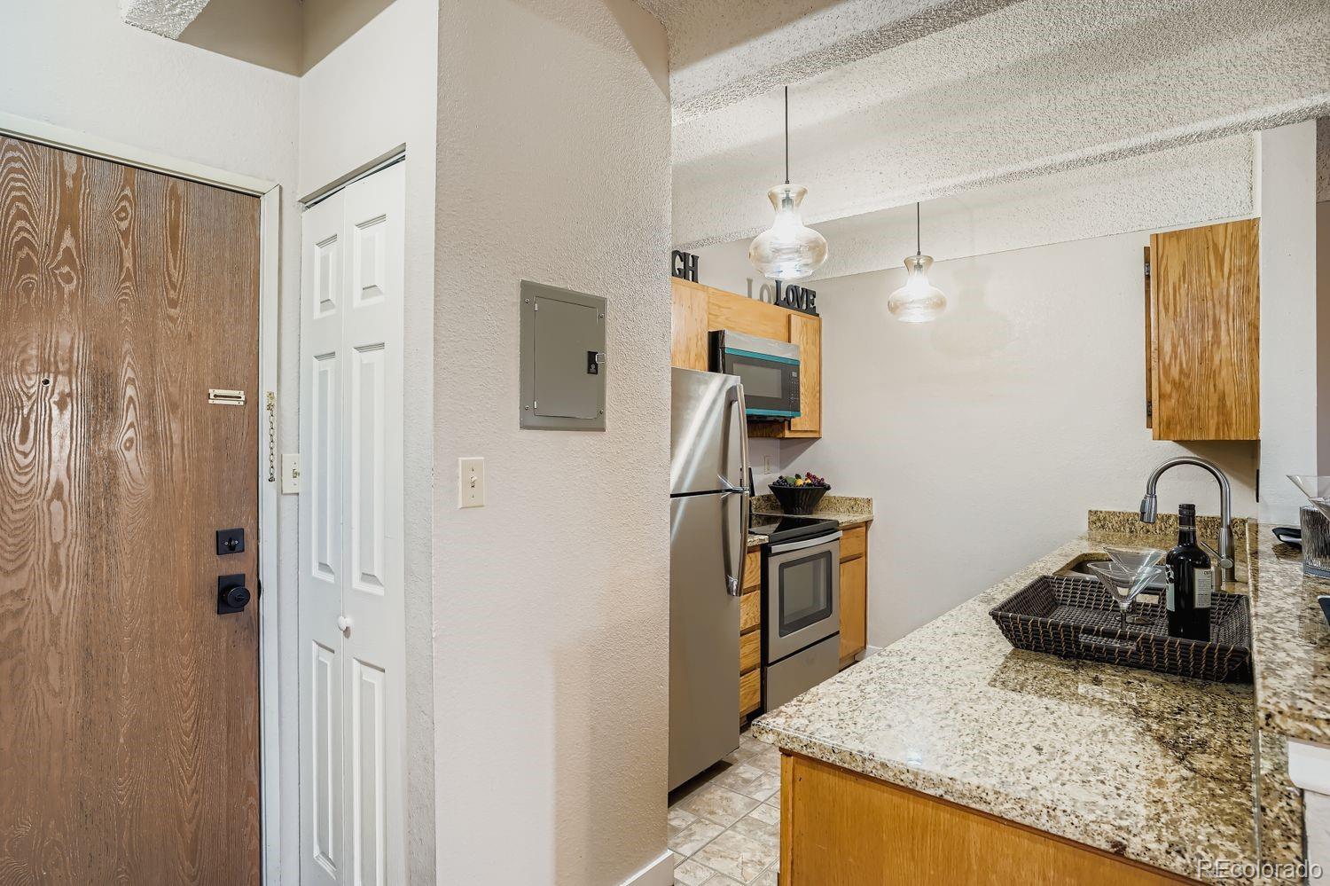 MLS Image #6 for 10650 e tennessee avenue 209,aurora, Colorado