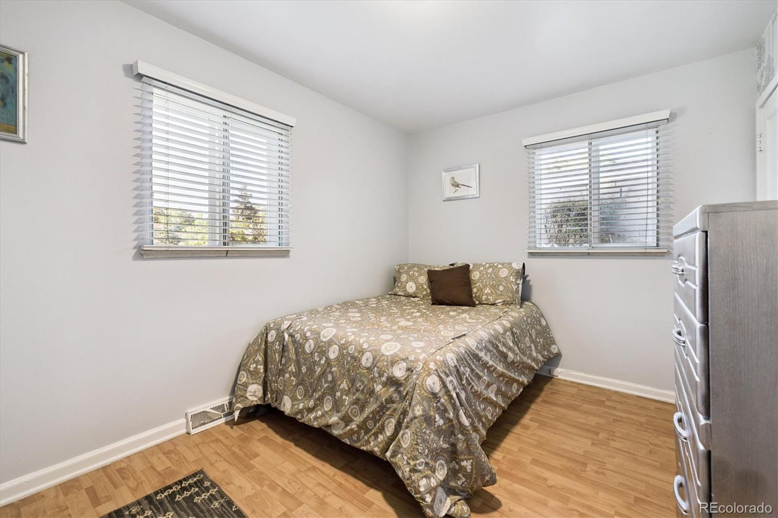 MLS Image #5 for 1731 w chaffee place,denver, Colorado
