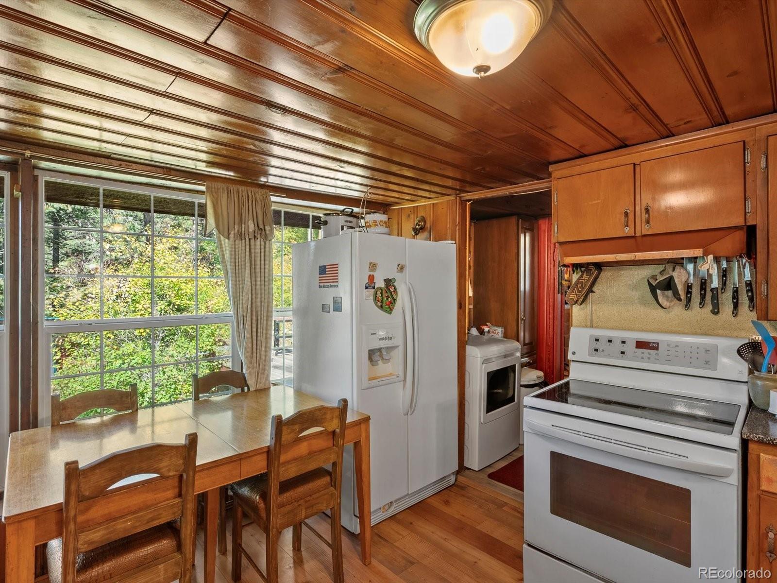 MLS Image #17 for 10230 s deer creek road,littleton, Colorado