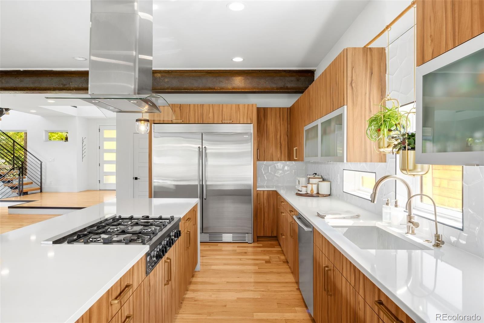 MLS Image #11 for 3275 s clermont street,denver, Colorado