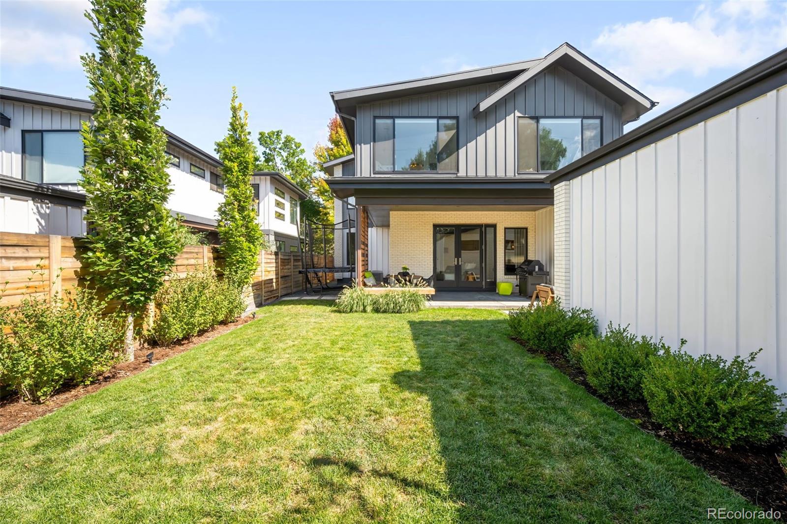MLS Image #37 for 3275 s clermont street,denver, Colorado