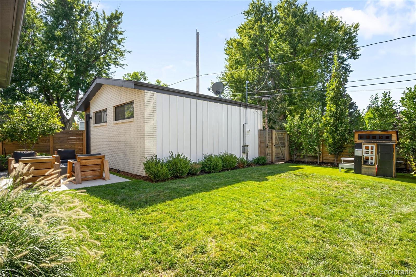 MLS Image #38 for 3275 s clermont street,denver, Colorado