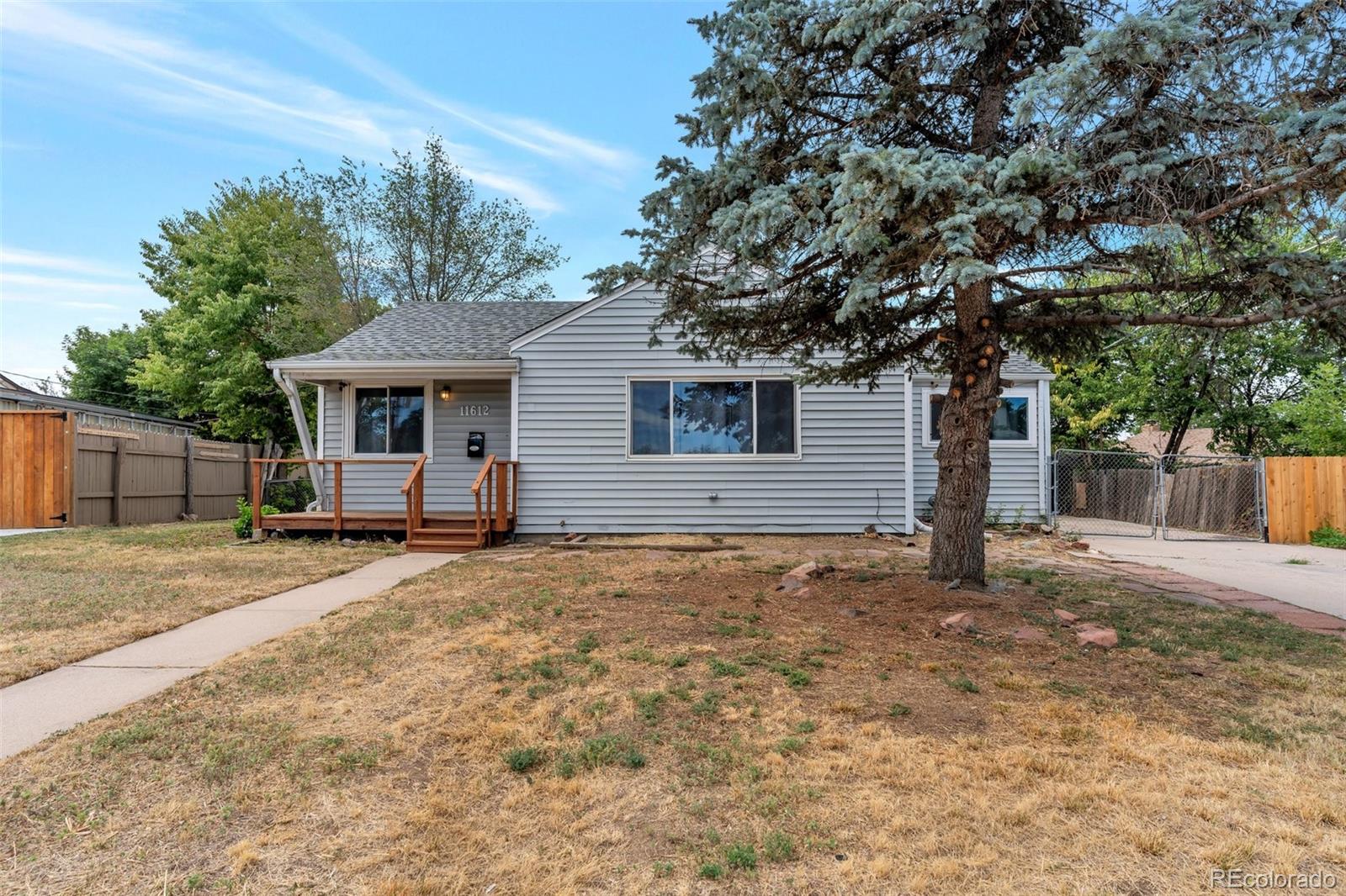 MLS Image #2 for 11612  del mar parkway,aurora, Colorado