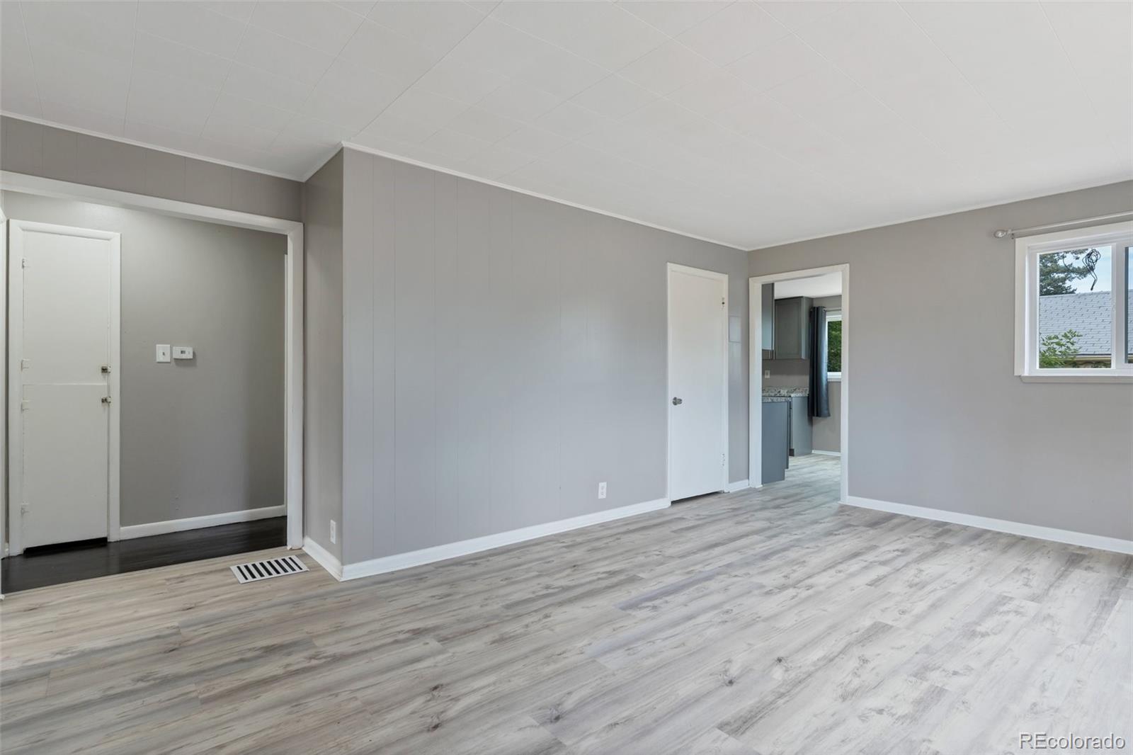 MLS Image #5 for 11612  del mar parkway,aurora, Colorado