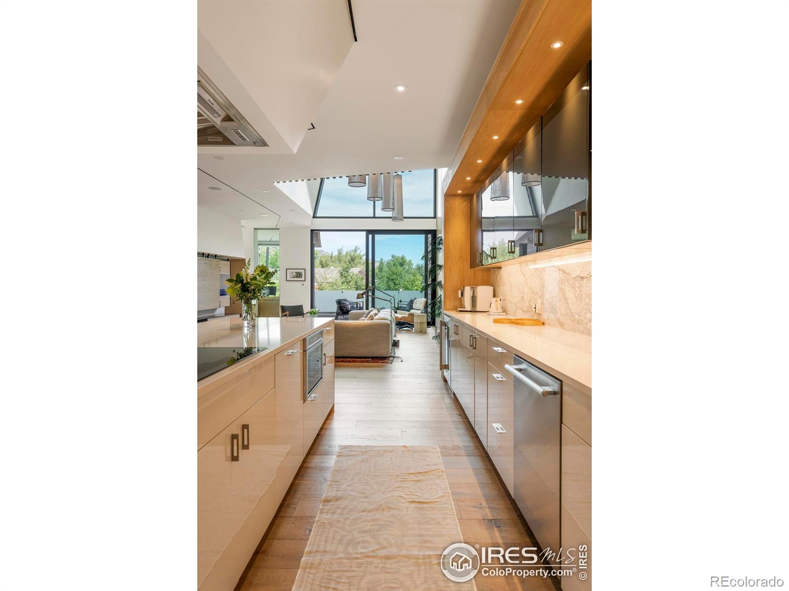 MLS Image #11 for 944  arapahoe avenue,boulder, Colorado