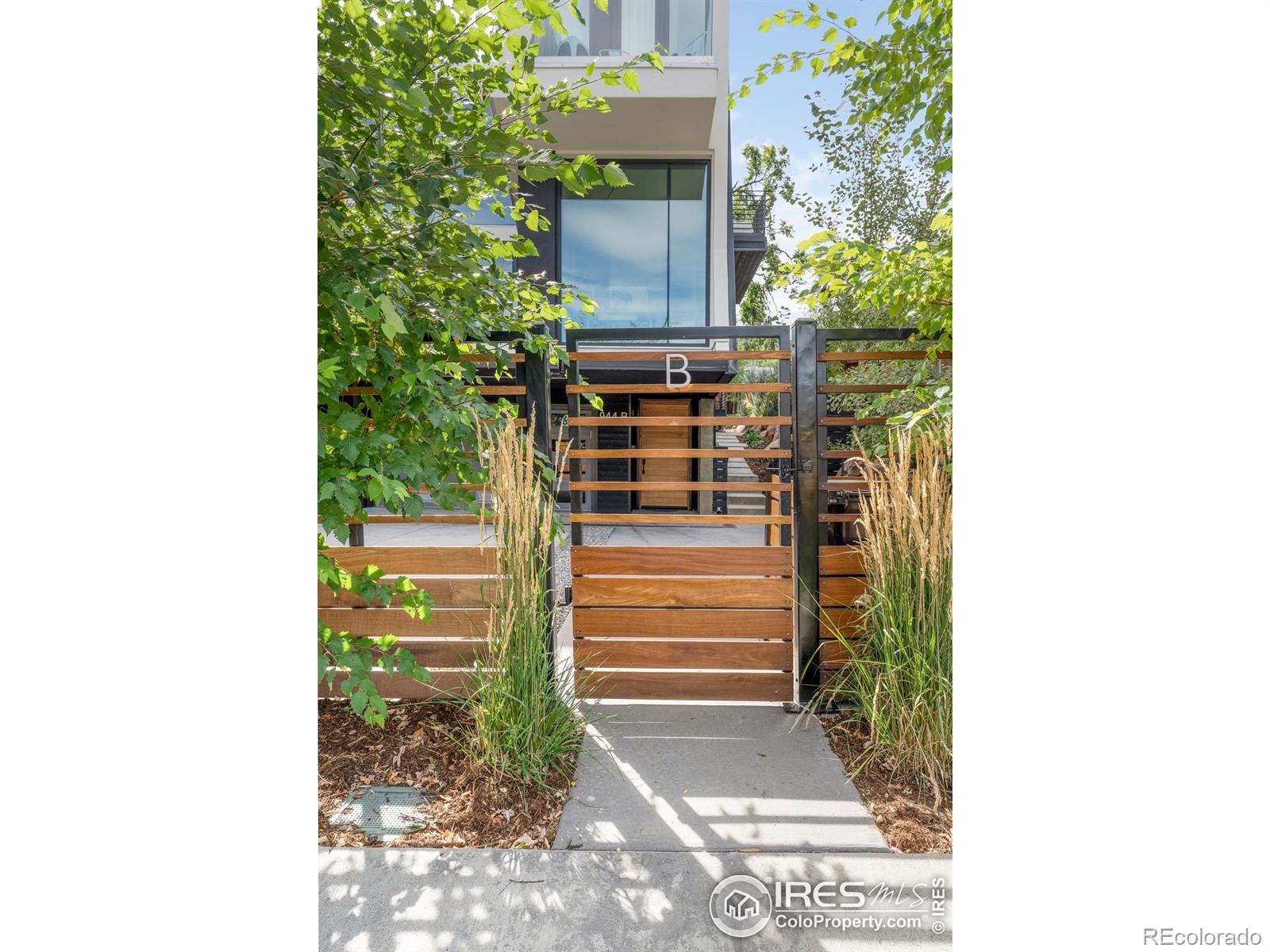 MLS Image #3 for 944  arapahoe avenue,boulder, Colorado