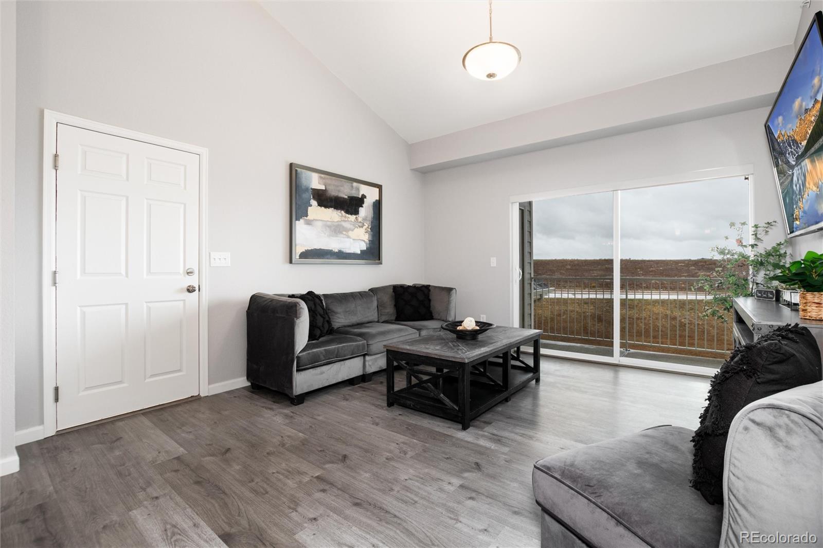MLS Image #5 for 15700 e jamison drive 8-305,englewood, Colorado