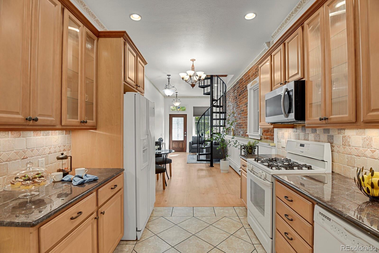 MLS Image #8 for 3217 n osage street,denver, Colorado