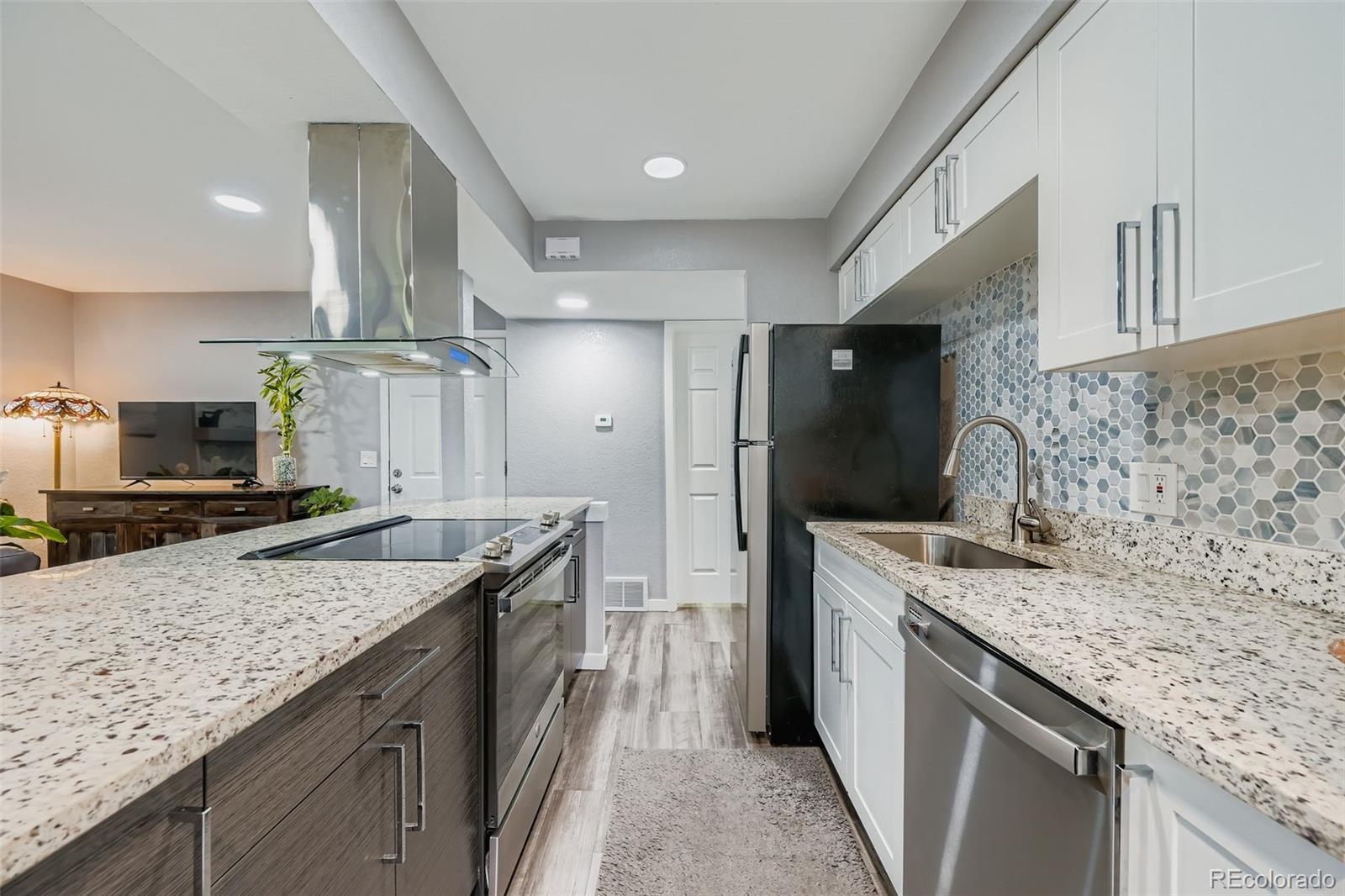 MLS Image #2 for 17652 e loyola drive 2031r,aurora, Colorado