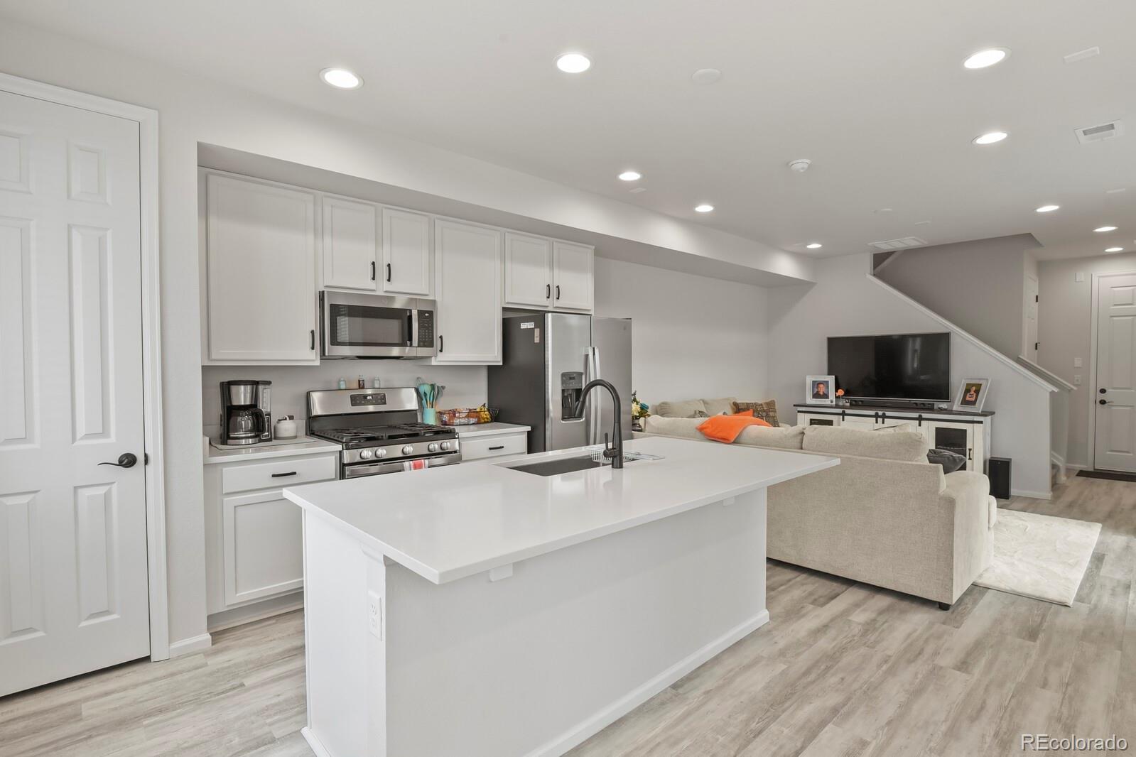 MLS Image #2 for 6107  louisville court,frederick, Colorado