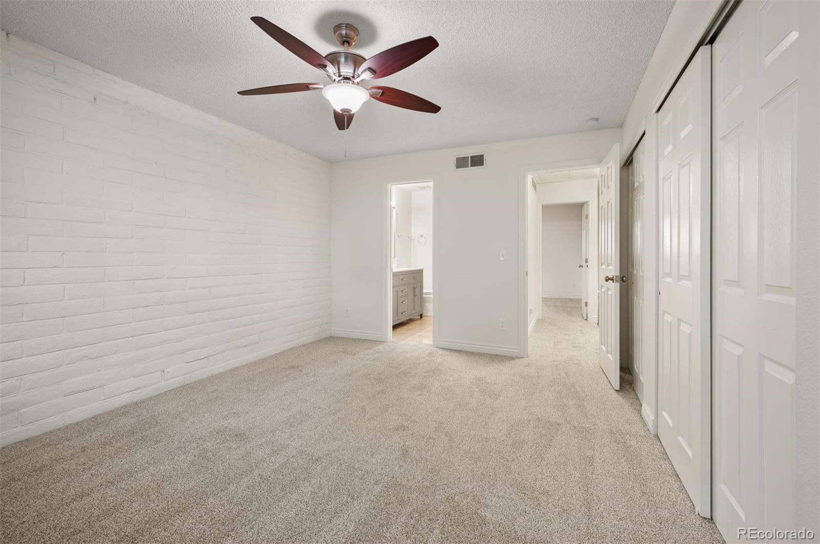 MLS Image #19 for 1060 s parker road,denver, Colorado