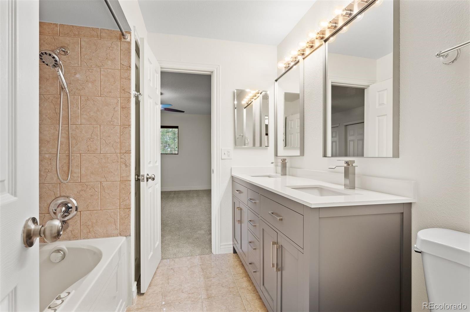 MLS Image #22 for 1060 s parker road,denver, Colorado
