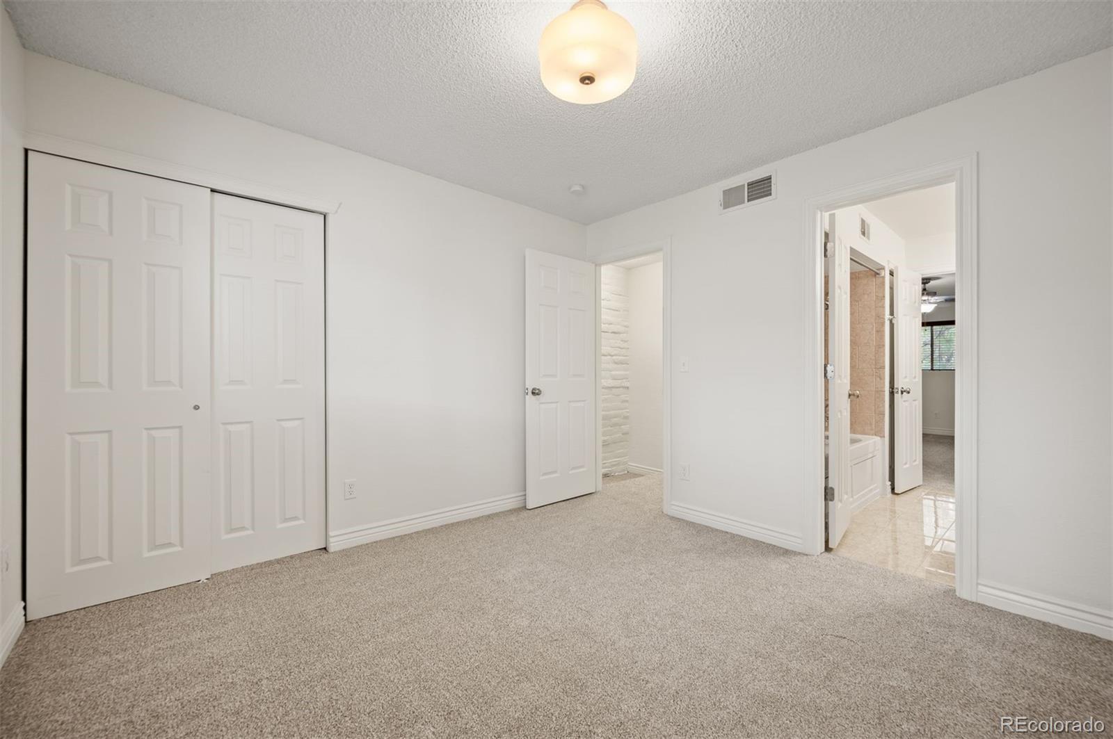 MLS Image #23 for 1060 s parker road,denver, Colorado