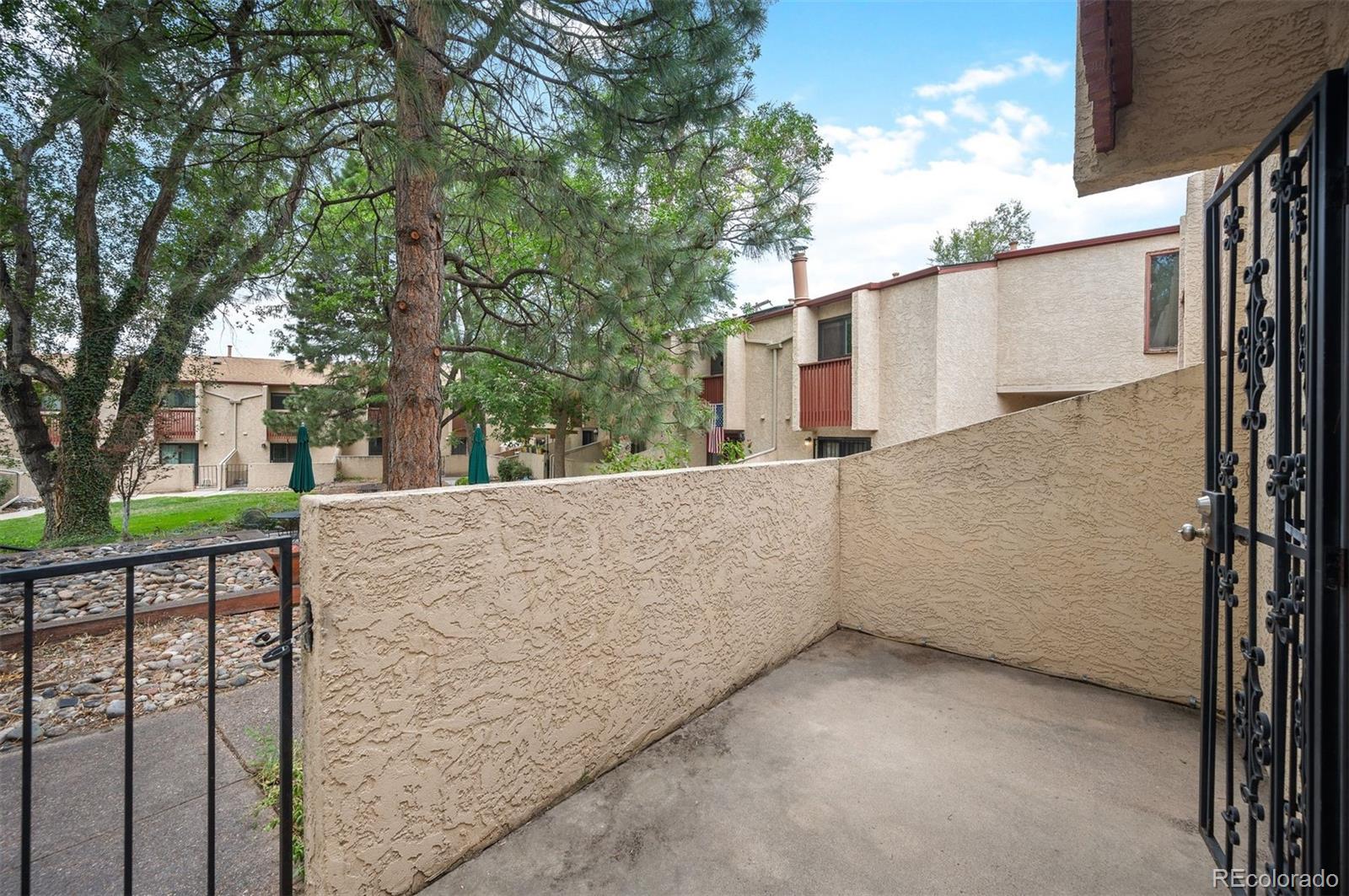 MLS Image #29 for 1060 s parker road,denver, Colorado