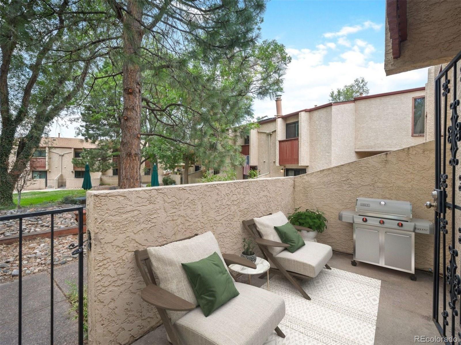 MLS Image #4 for 1060 s parker road,denver, Colorado