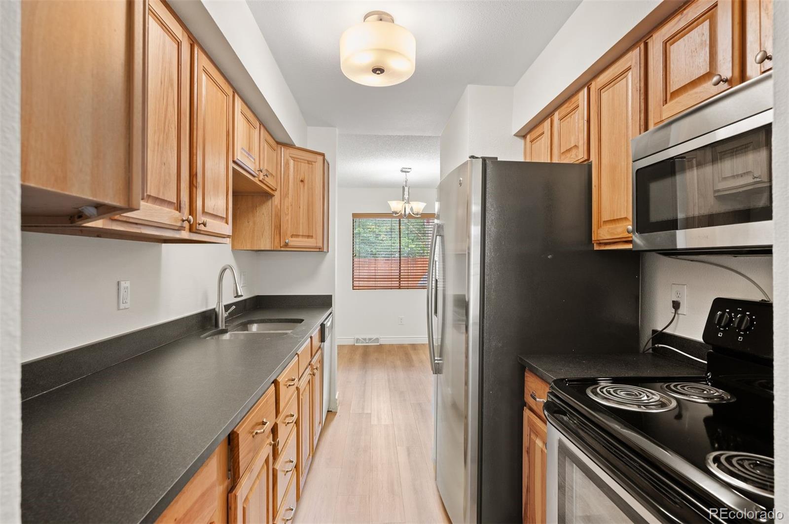 MLS Image #5 for 1060 s parker road,denver, Colorado