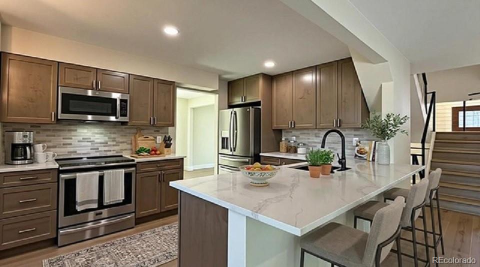 MLS Image #3 for 15789  sandtrap way,morrison, Colorado