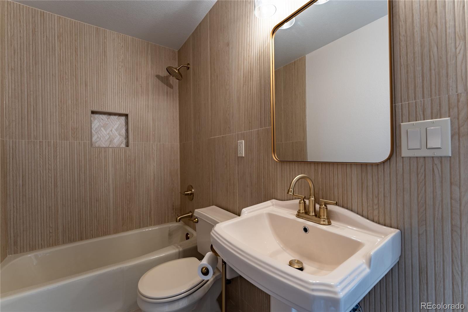MLS Image #13 for 1120 n bader court,castle rock, Colorado