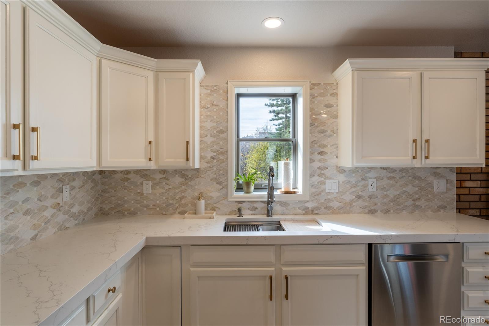 MLS Image #7 for 1120 n bader court,castle rock, Colorado