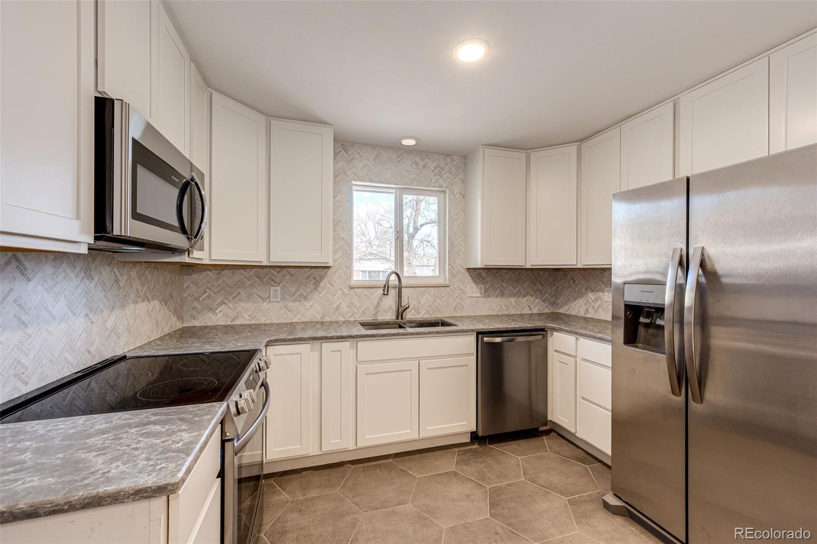 MLS Image #11 for 5829 w fair drive,littleton, Colorado